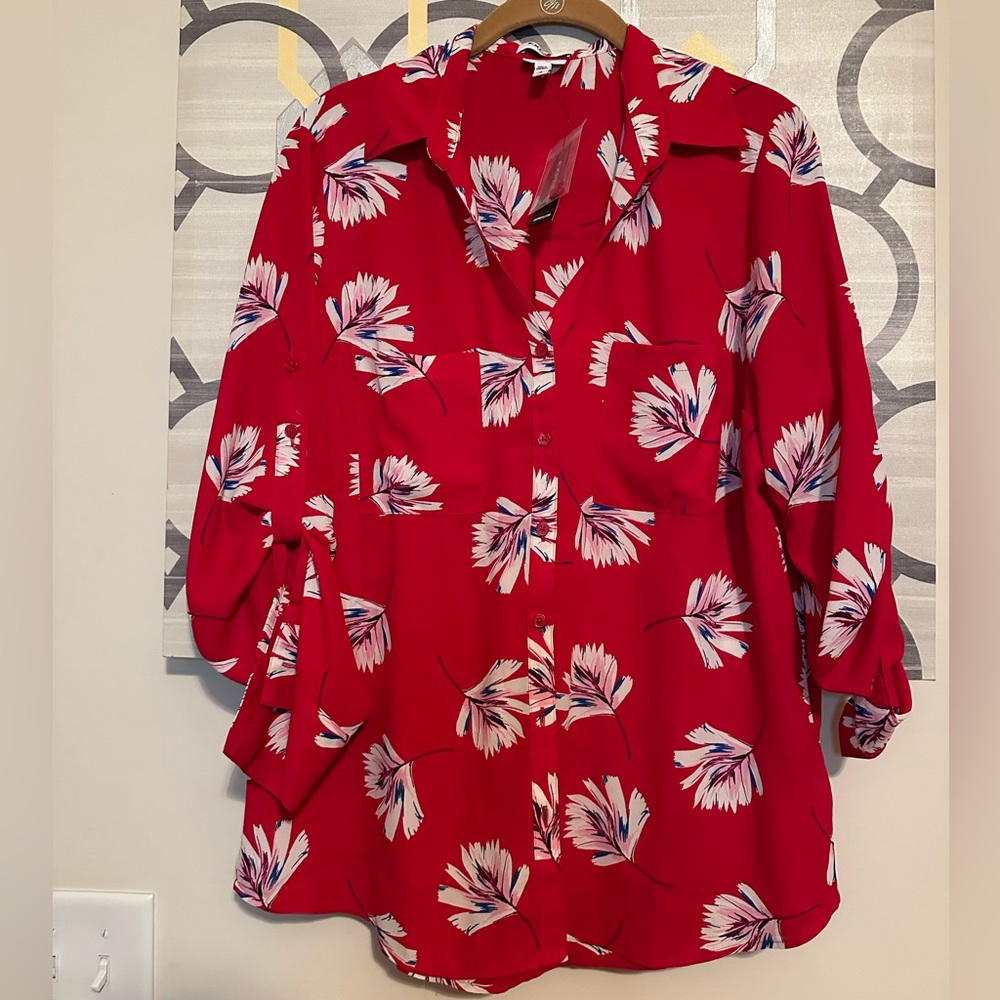 Express Portofino Floral Blouse size: L NWT